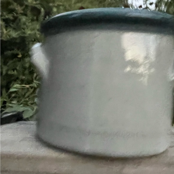 Great Bay Pottery Small Loon Crock 2002 NH - Picture 6 of 9